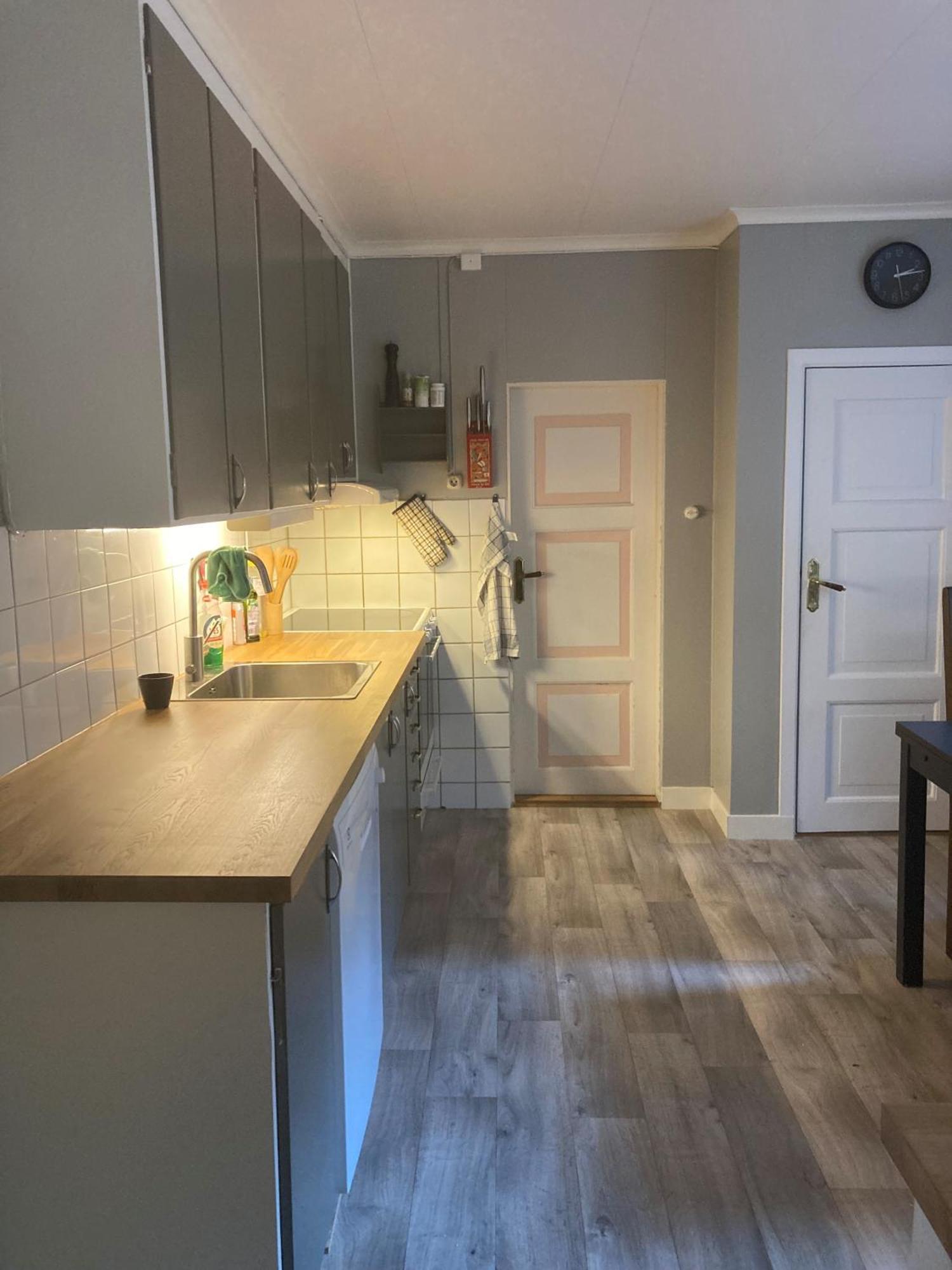 Charmig Villa Med Bastu Och Snabbt Wifi Långav Esterno foto