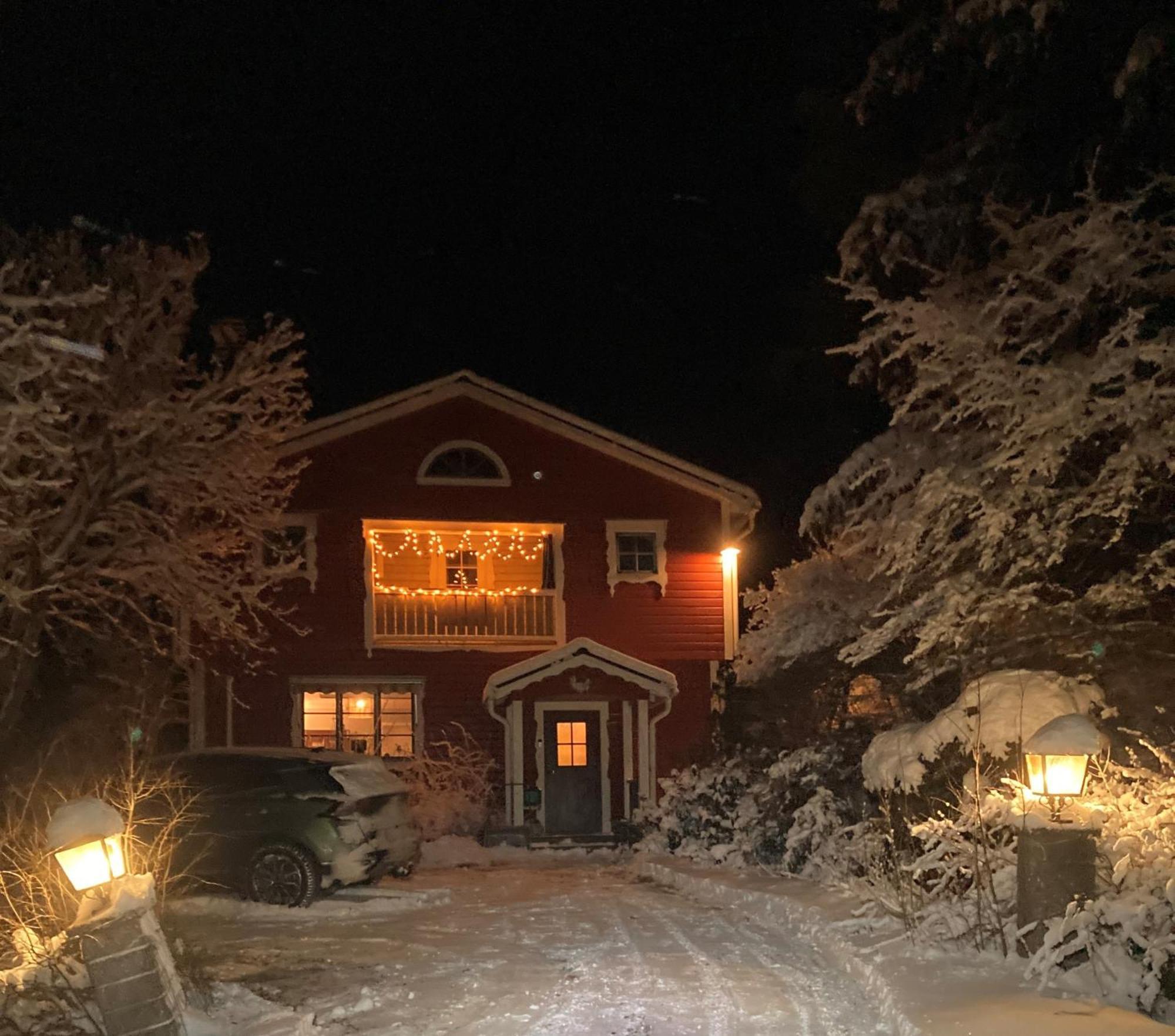 Charmig Villa Med Bastu Och Snabbt Wifi Långav Esterno foto